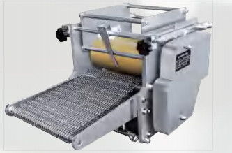 Pita Roti Tortilla Dough Forming-Machine Regelbare Rolling Snelheid 380v
