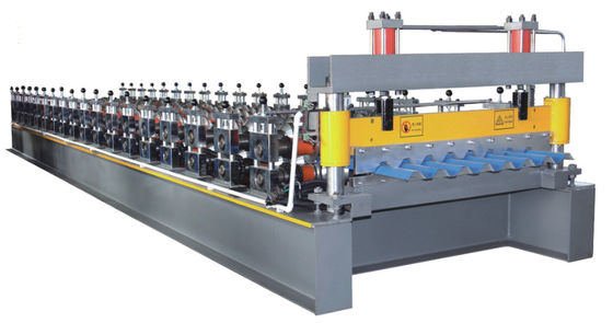 Het Blad die van het 750 Metaaldakwerk Machine Cr12 voor het Comité van de Daktegel maken