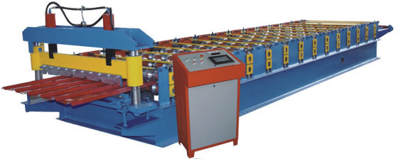 Het Staalbroodje die van de dakkleur Machine vormen