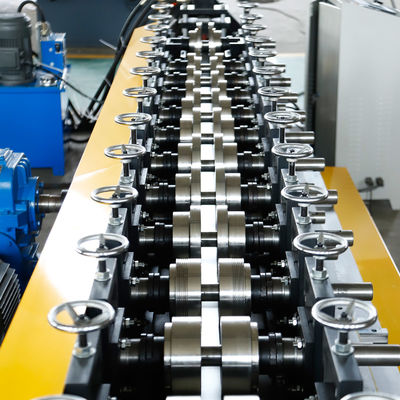 U Lichte het Staal Dubbele Lijn van Spoorkeel roll forming machine 4KW
