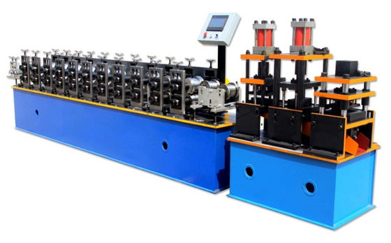 380V het Broodje die van het palletrek Machine 5m/min voor Gegalvaniseerd Staal vormen