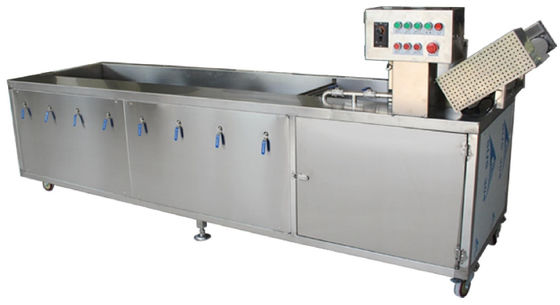 800kg/h plantaardige Bellenwasmachine, 3.2m Industriële Fruitwasmachine