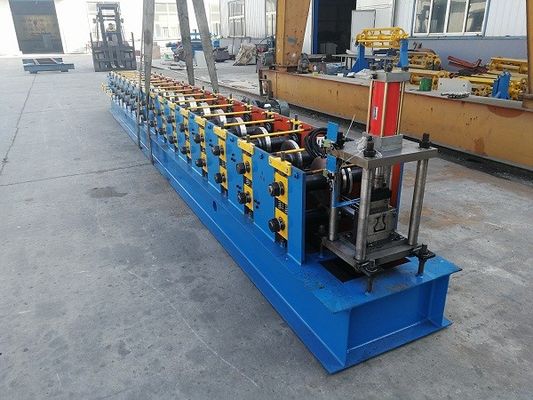 50Hz het Broodje die van het opslagrek Machine25m/min Cr12 Hydraulisch Knipsel vormen